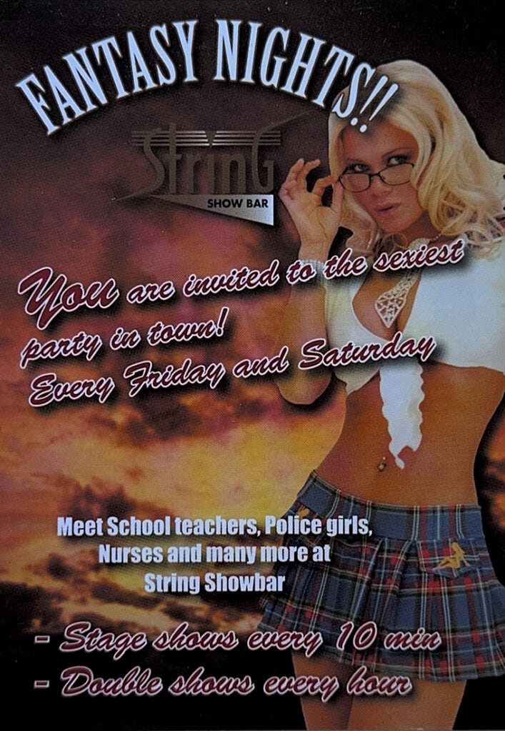 Om oss String Showbar