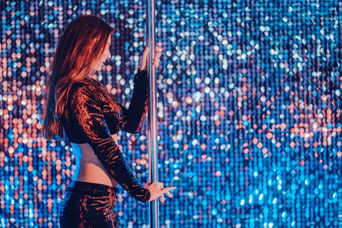 Striptease som yrke – hva forskningen faktisk viser